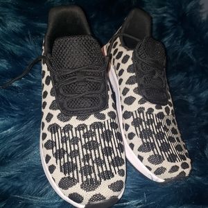 Athletic Works memory foam size 9 shoe